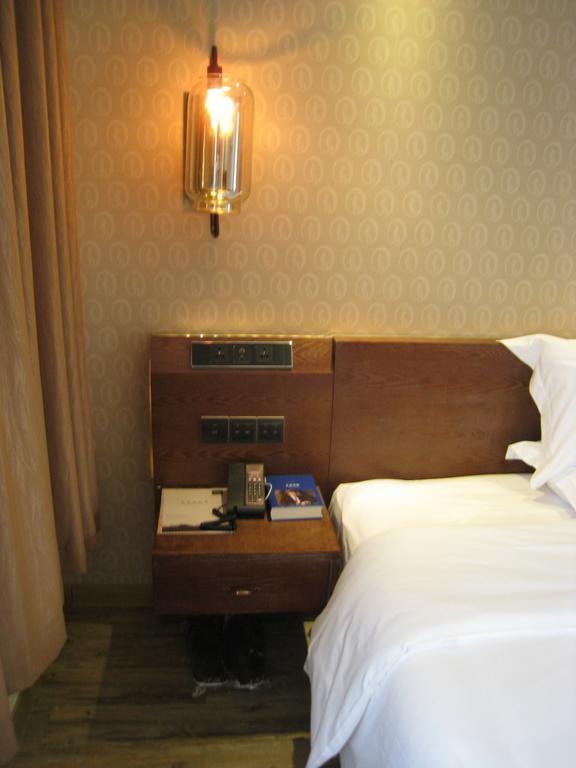 James Joyce Coffetel Guangzhou Panyu Changlong Ruang foto