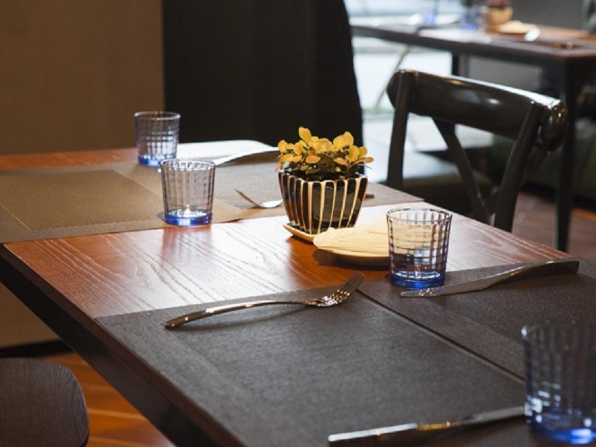 James Joyce Coffetel Guangzhou Panyu Changlong Bagian luar foto